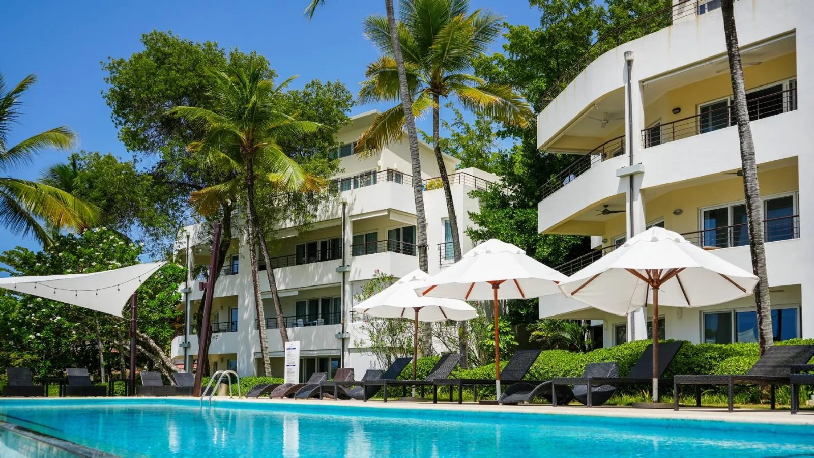 Spacious 2 Bedroom Penthouse in Infiniti Blu