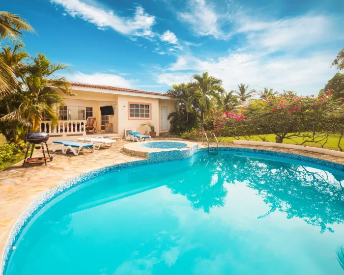 Cozy 2-Bedroom Villa with Separate 1-Bedroom Apartment in Residencial Hispaniola